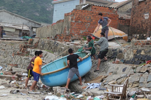 Phú Yên di dời hơn 30.000 dân trước bão số 6