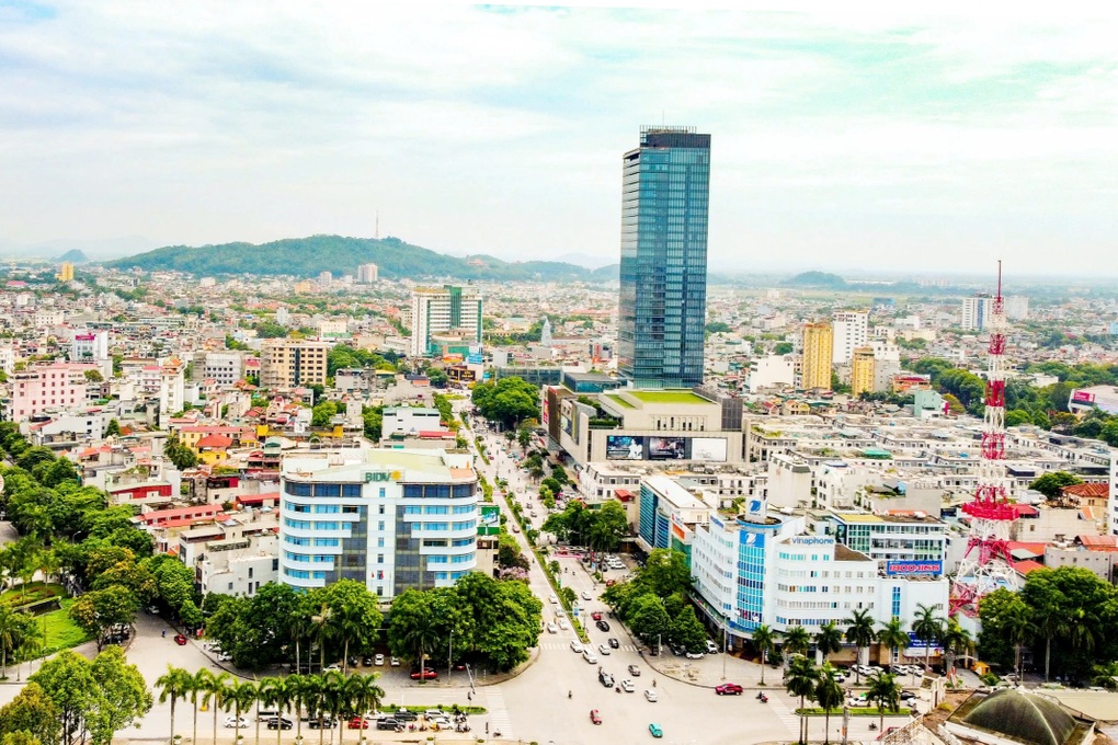 Bổ sung và điều chỉnh dự toán hơn 40 tỷ đồng tinh giản biên chế - 1 Bổ sung và điều chỉnh dự toán hơn 40 tỷ đồng tinh giản biên chế - 1