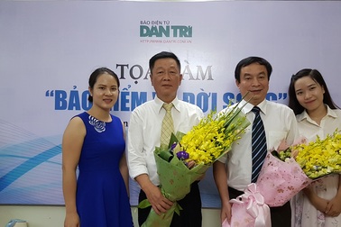 Hàng loạt thắc mắc về bảo hiểm nhân thọ được giải đáp tại toạ đàm "Bảo hiểm và Đời sống"
