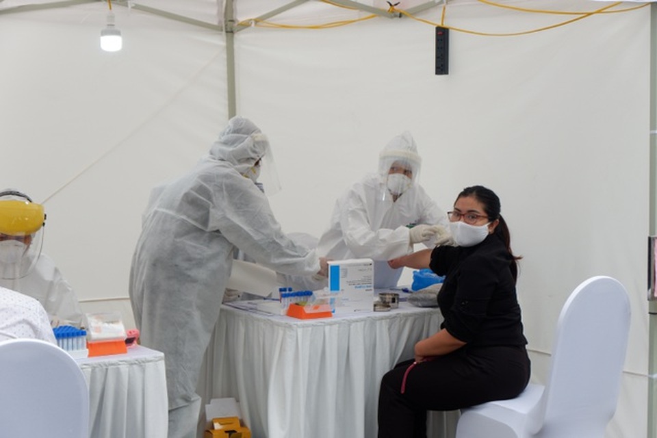 Test nhanh hơn 750 mẫu, Hà Nội phát hiện 3 ca nghi ngờ mắc Covid-19 - 1 Test nhanh hơn 750 mẫu, Hà Nội phát hiện 3 ca nghi ngờ mắc Covid-19 - 1