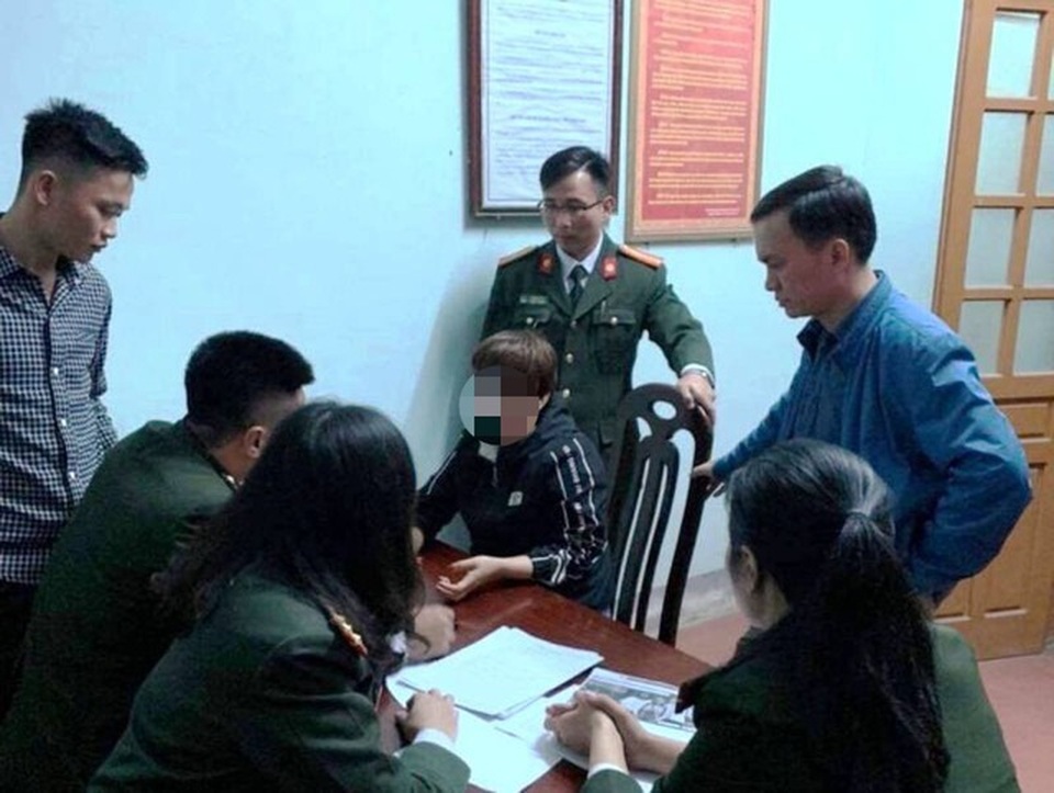 Người tung tin lao động Hàn Quốc nhiễm Covid-19 bị phạt 10 triệu - 1 Người tung tin lao động Hàn Quốc nhiễm Covid-19 bị phạt 10 triệu - 1
