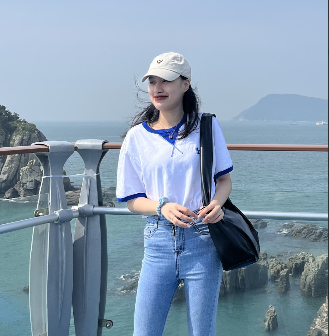 Thủ khoa sớm ĐH Ngoại thương: Bước ngoặt từ lời khuyên của cô giáo - 8 Thủ khoa sớm ĐH Ngoại thương: Bước ngoặt từ lời khuyên của cô giáo - 8