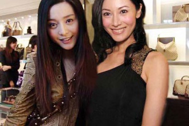 Lý Gia Hân hạnh phúc tiết lộ giới tính thai nhi