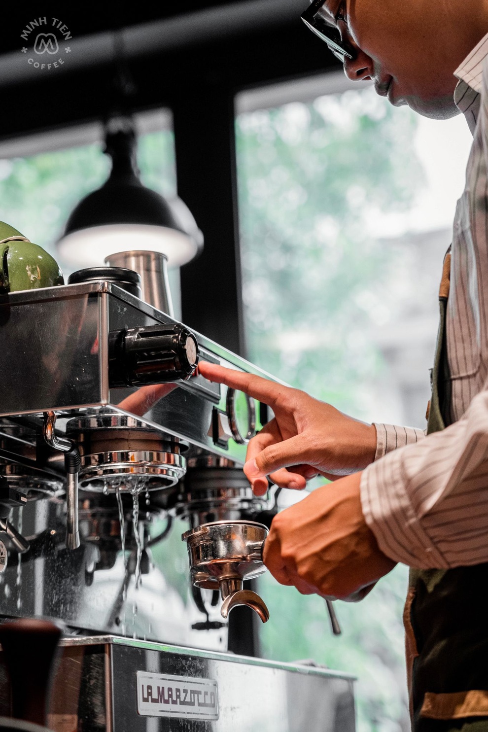 Thao tác kỹ thuật cơ bản cần chú ý khi pha Espresso - 6 Thao tác kỹ thuật cơ bản cần chú ý khi pha Espresso - 6