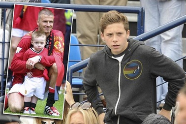 “Quý tử” nhà Beckham tới MU học việc