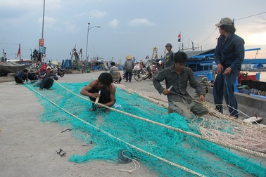 Ngư dân Đà Nẵng đầu tiên được vay tiền Nhà nước đóng tàu mới