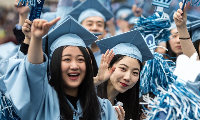 Tỷ lệ thất nghiệp tăng, Trung Quốc mọc ra nhiều nghề độc lạ không đâu có - 1