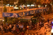 Nổ súng bắn người ở bến xe miền Đông