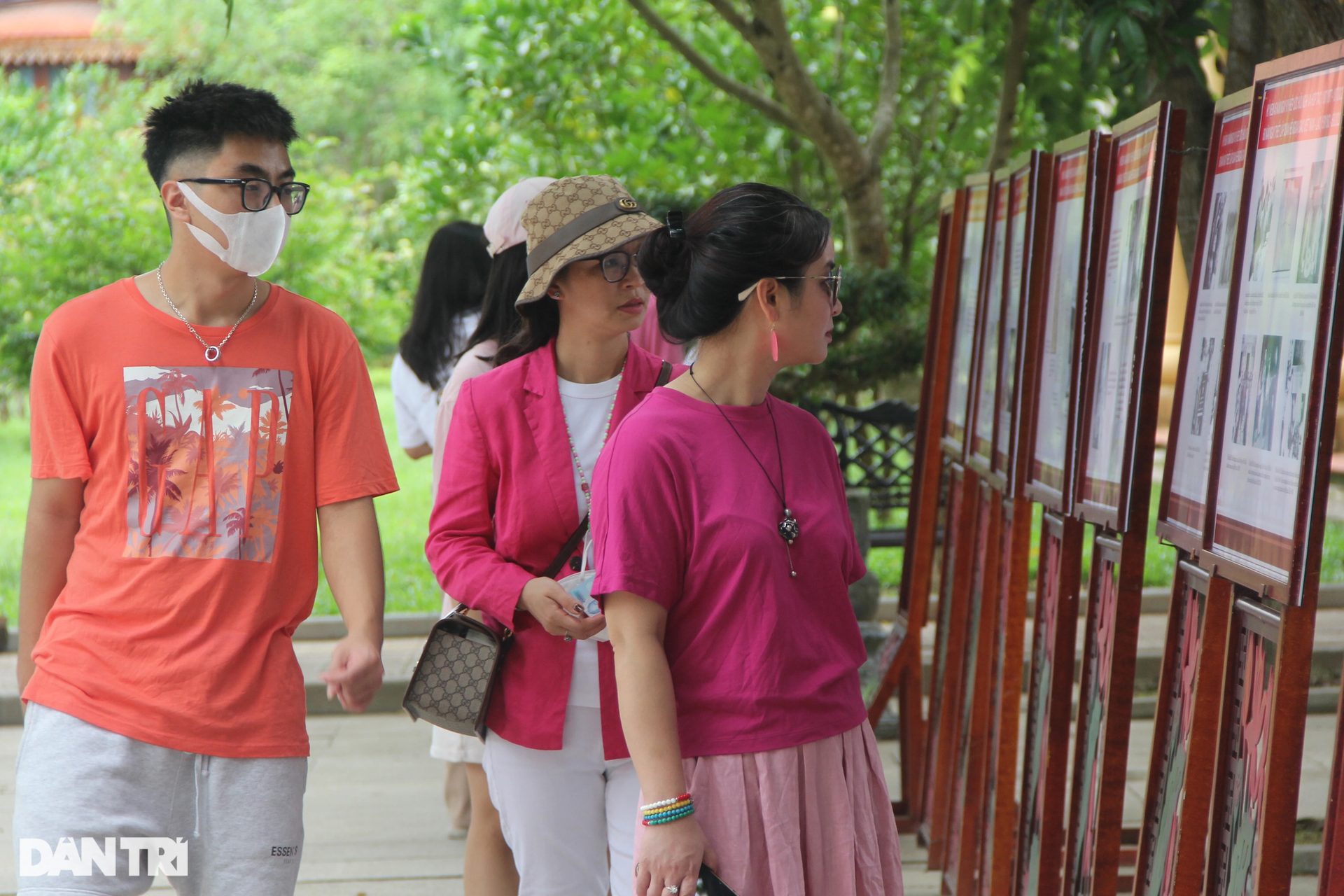 Tình đoàn kết Việt - Lào: Cao hơn núi, dài hơn sông, rộng hơn biển cả... - 21 Tình đoàn kết Việt - Lào: Cao hơn núi, dài hơn sông, rộng hơn biển cả... - 21