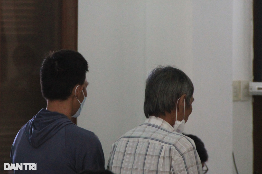 Tận cùng tội ác của kẻ tử tù tiếp tục đòi giết người - 3 Tận cùng tội ác của kẻ tử tù tiếp tục đòi giết người - 3