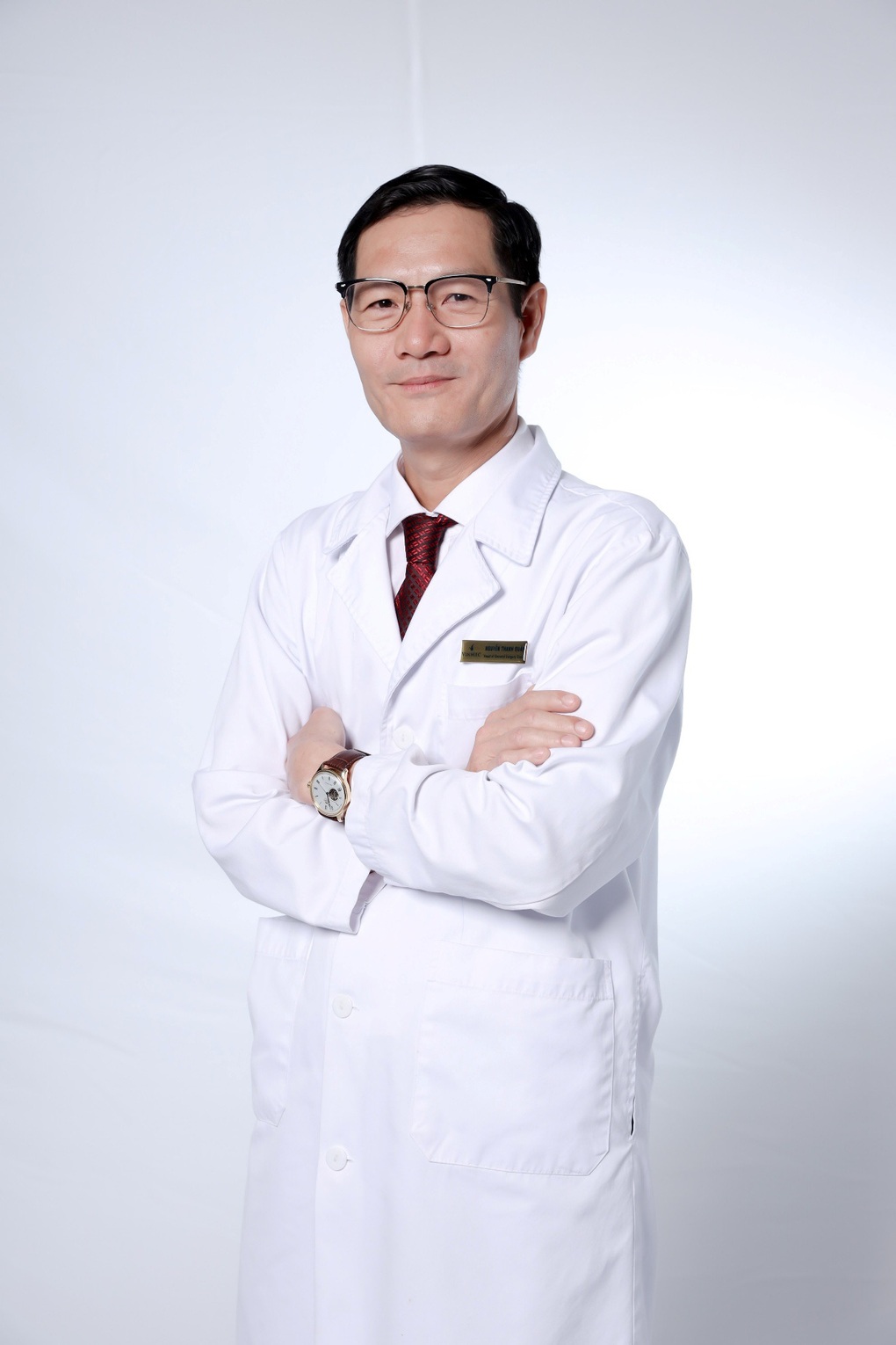 Bàn tay vàng ngoại tiêu hóa và những ca phẫu thuật níu giữ sinh mạng người bệnh - 2 Bàn tay vàng ngoại tiêu hóa và những ca phẫu thuật níu giữ sinh mạng người bệnh - 2