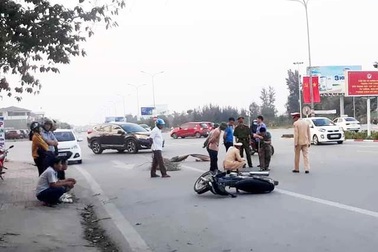 Va chạm với  ô tô, một quân nhân tử vong