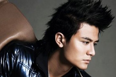 Truy tố người mẫu Vĩnh Thụy 