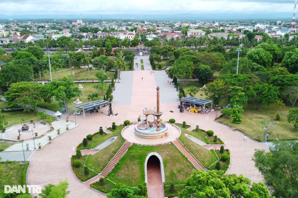 Tôn tạo nhiều di tích gắn với sự kiện 81 ngày đêm bảo vệ Thành cổ Quảng Trị - 1 Tôn tạo nhiều di tích gắn với sự kiện 81 ngày đêm bảo vệ Thành cổ Quảng Trị - 1