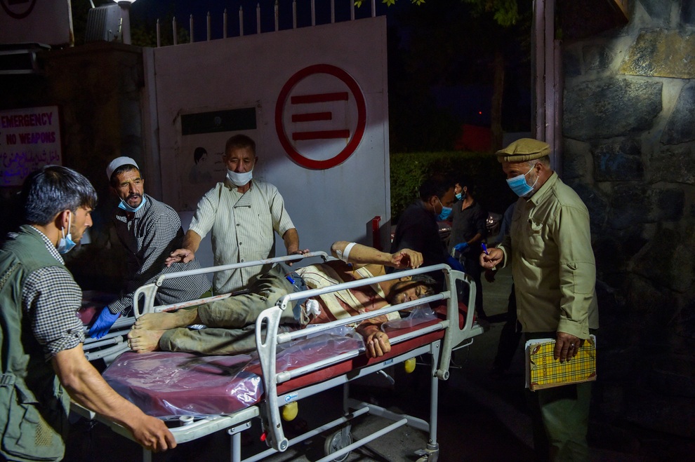 Thế giới lên án vụ tấn công khiến hơn 70 người chết ở sân bay Kabul - 3 Thế giới lên án vụ tấn công khiến hơn 70 người chết ở sân bay Kabul - 3