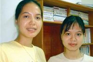 Gặp cô học trò đạt điểm tuyết đối cả hai khối thi