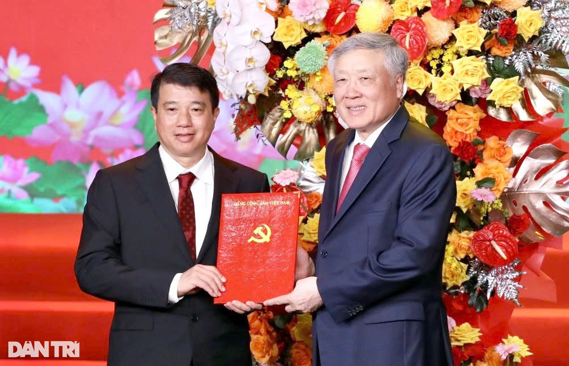 Lễ công bố Nghị quyết của Quốc hội về sáp nhập tỉnh, thành phố cả nước - 14 Lễ công bố Nghị quyết của Quốc hội về sáp nhập tỉnh, thành phố cả nước - 14