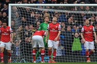 Arsenal thua tan nát trên sân của Everton