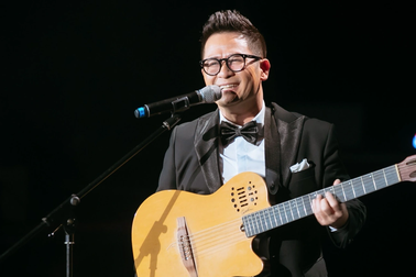 Bằng Kiều: "Nghệ sĩ trẻ giờ toàn… đánh nhau trên mạng"