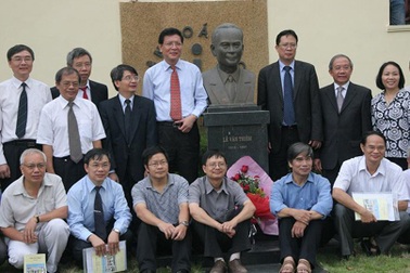 Viện Toán học Việt Nam nhận Huân chương Độc lập hạng nhì