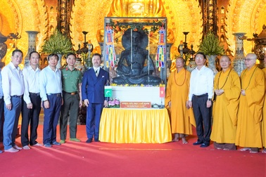 Pakistan tặng Việt Nam bản sao tôn tượng Đức Phật khổ hạnh