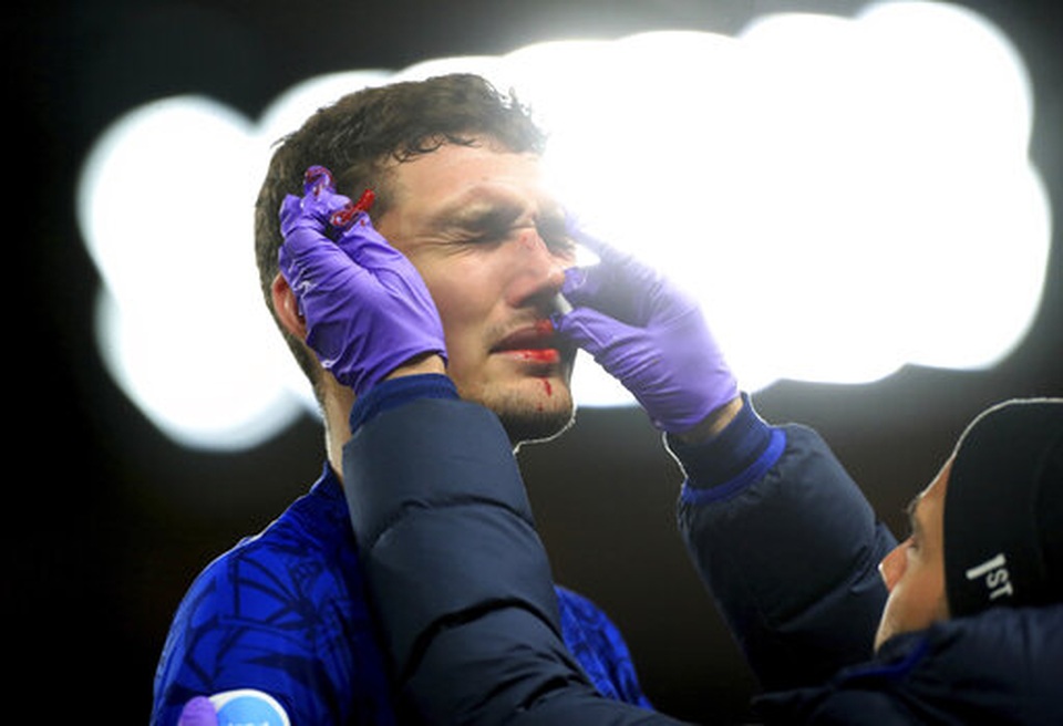 Những khoảnh khắc Man Utd hạ gục Chelsea tại Stamford Bridge - 10 Những khoảnh khắc Man Utd hạ gục Chelsea tại Stamford Bridge - 10