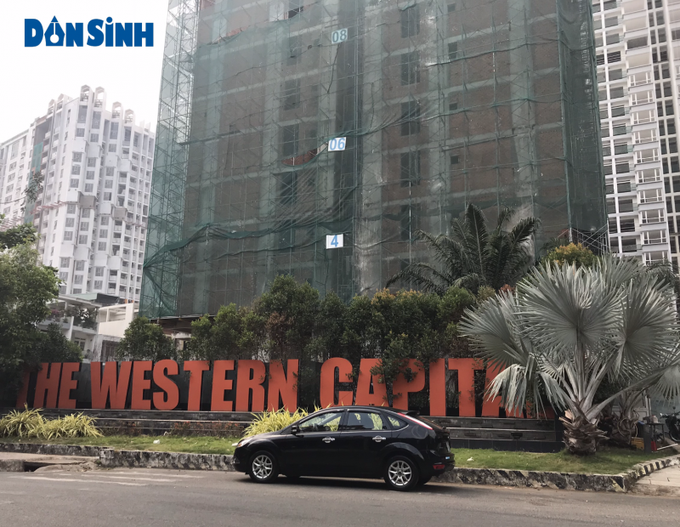 Dự án Khu nhà ở xã hội - Nhà ở thương mại Vạn Gia Phúc (The Western Capital) trên địa bàn quận 6 (TP.HCM) xảy ra vụ tai nạn lao động khiến nữ công nhân tử vong.