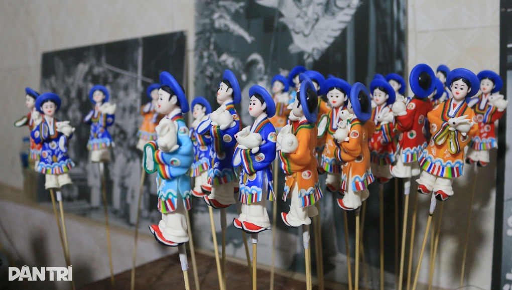 Mê nghề làm bánh chim cò độc nhất Việt Nam - 1 Mê nghề làm bánh chim cò độc nhất Việt Nam - 1