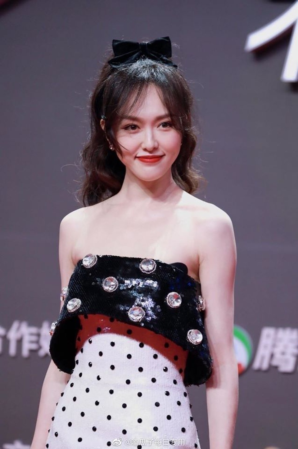 Đường Yên tái xuất, đọ dáng cùng dàn mỹ nhân sau khi sinh nở - 5 Đường Yên tái xuất, đọ dáng cùng dàn mỹ nhân sau khi sinh nở - 5