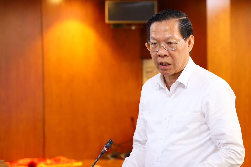 TPHCM: Công chức, viên chức không giàu như doanh nhân nhưng cần đủ sống - 3 TPHCM: Công chức, viên chức không giàu như doanh nhân nhưng cần đủ sống - 3