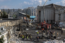 Nga tiếp tục tập kích tên lửa trên khắp Ukraine