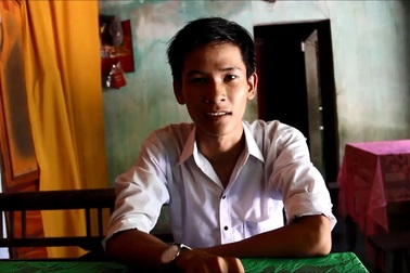 Nam sinh nhà nghèo đạt 27,85 điểm khối A