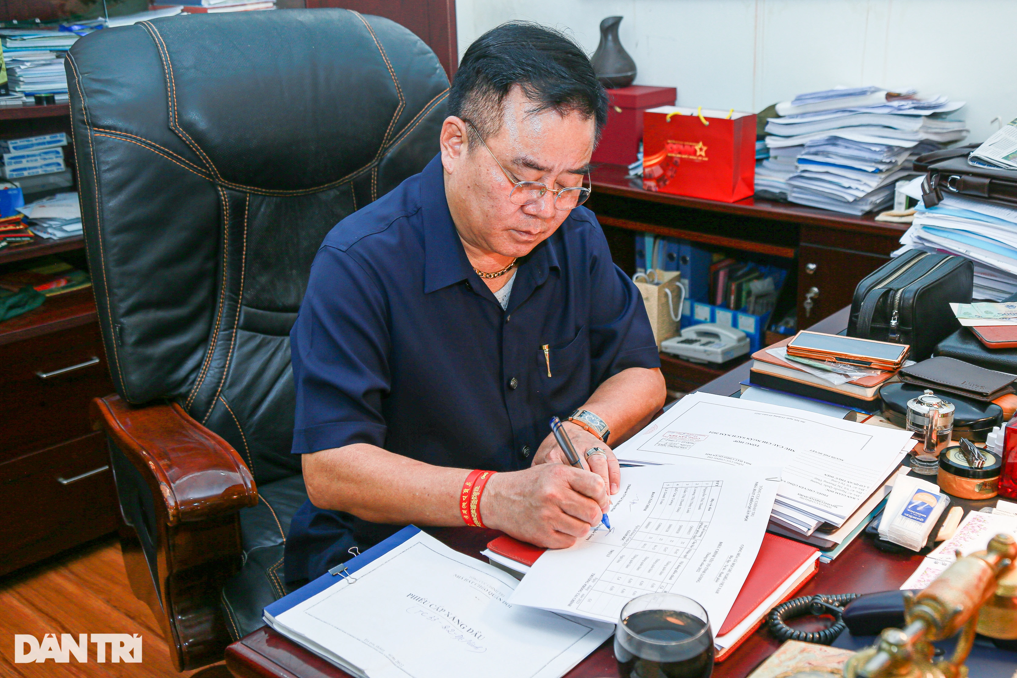 NSND Quốc Trượng: Chuyện chưa từng kể về thời đi buôn rượu cùng Xuân Hinh - 5 NSND Quốc Trượng: Chuyện chưa từng kể về thời đi buôn rượu cùng Xuân Hinh - 5