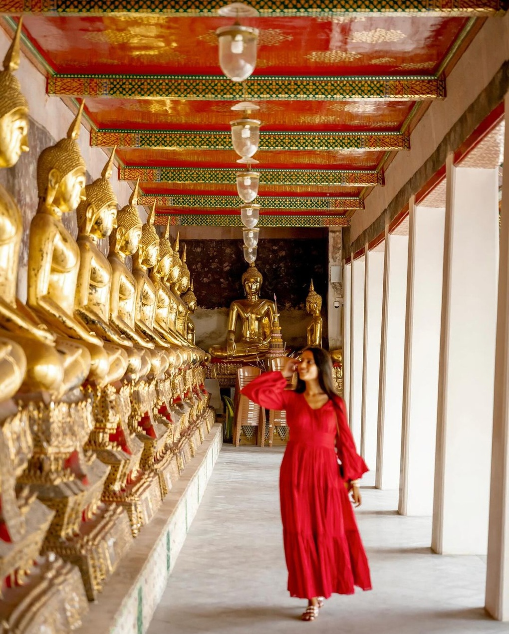 Dồn dập xả lỗ vé máy bay, tour 30/4: Khách thận trọng sập bẫy lừa - 3 Dồn dập xả lỗ vé máy bay, tour 30/4: Khách thận trọng sập bẫy lừa - 3