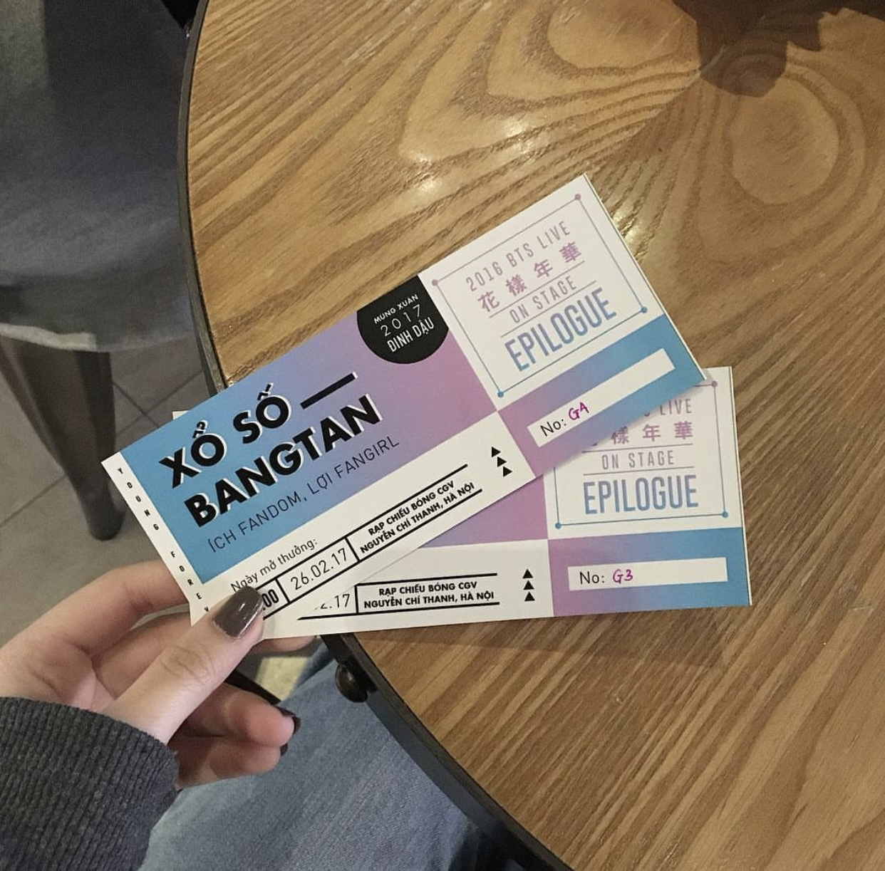 Ngoài mua vé hàng chục triệu đồng, fan Kpop còn làm gì để đu thần tượng? - 4 Ngoài mua vé hàng chục triệu đồng, fan Kpop còn làm gì để đu thần tượng? - 4