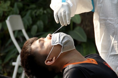 Chủ tịch Đà Nẵng yêu cầu xử nghiêm hành vi gian dối trong phòng chống dịch