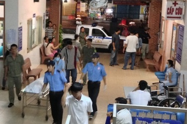 Tát nước triều cường, nam thanh niên bị điện giật chết