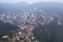 Hình ảnh so sánh thấy sự khác biệt Tam Đảo thế kỷ 20 và hiện tại