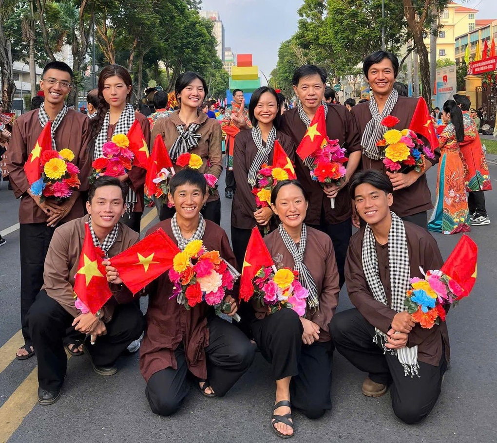 Khoảnh khắc Tư Đạp, Ba Hương Địa đạo rạng rỡ trong hòa bình gây xúc động - 2 Khoảnh khắc Tư Đạp, Ba Hương Địa đạo rạng rỡ trong hòa bình gây xúc động - 2