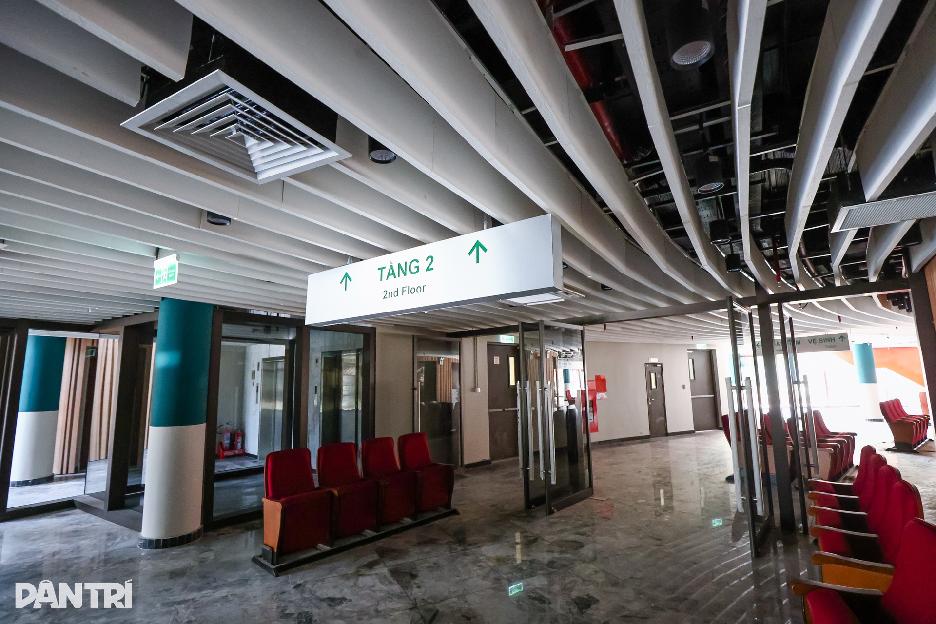 Cận cảnh rạp xiếc có khán phòng chính 2.000 chỗ ngồi sắp hoạt động ở TPHCM - 11