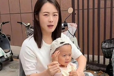 Cô gái liệt nửa người yêu nhầm bác sĩ "rởm" bị mất trắng hơn 10 tỷ đồng