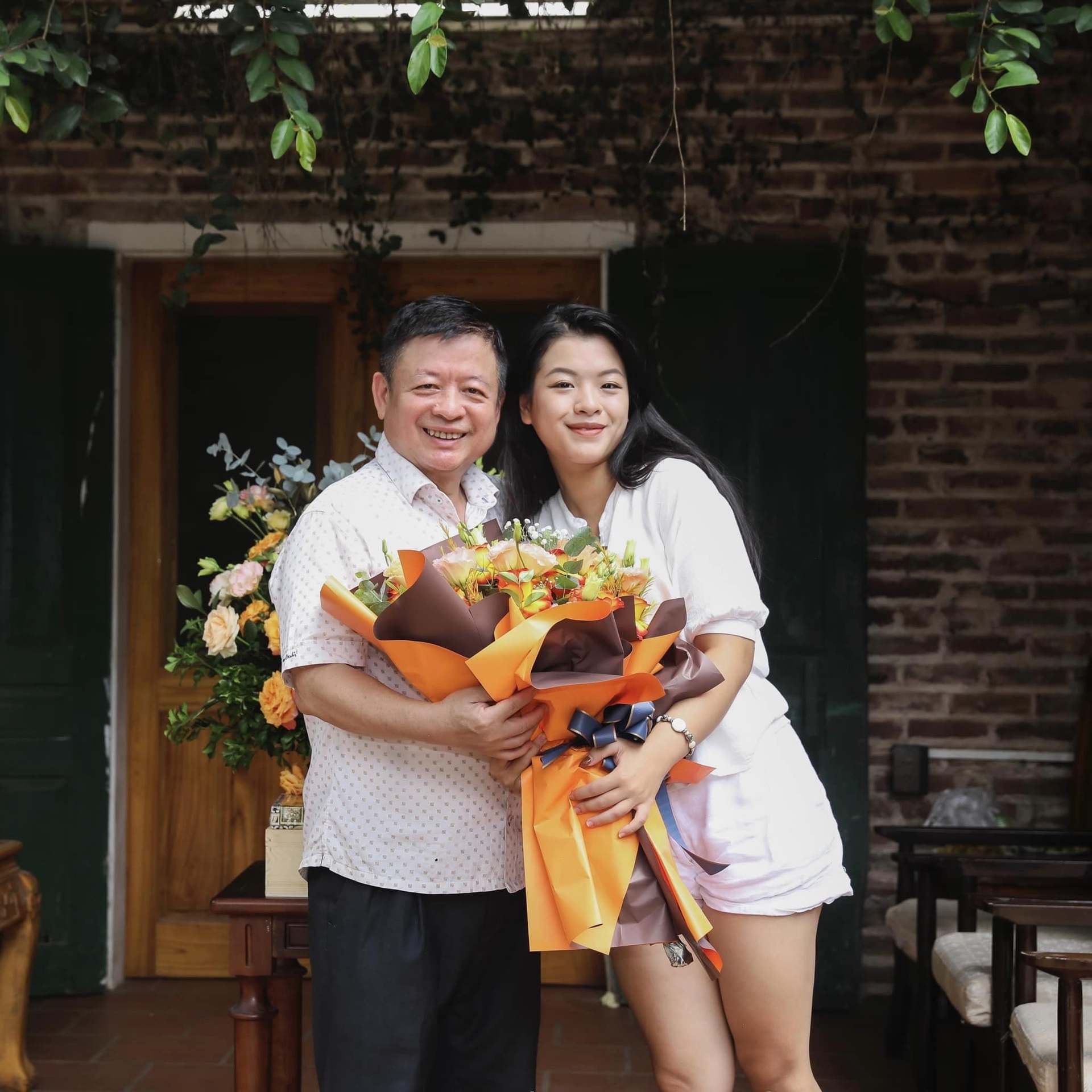 Vẻ xinh đẹp, cá tính của ái nữ nhà Chiều Xuân, Võ Hoài Nam và Trọng Tấn - 6 Vẻ xinh đẹp, cá tính của ái nữ nhà Chiều Xuân, Võ Hoài Nam và Trọng Tấn - 6