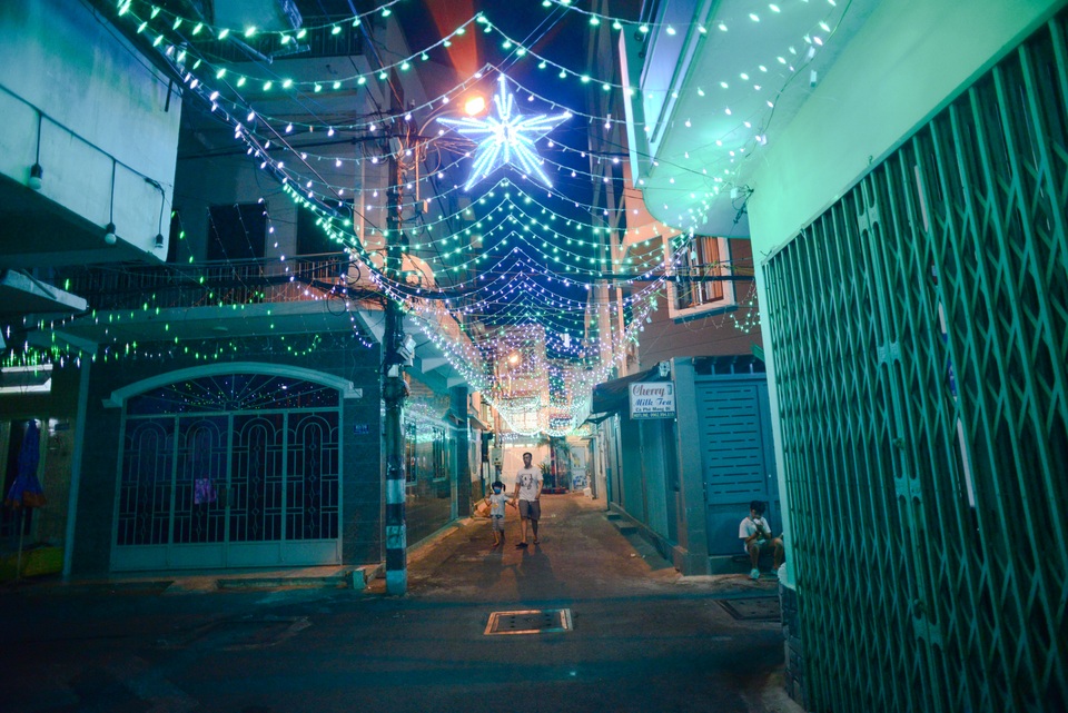 Xóm đạo Sài Gòn.jpg Xóm đạo Sài Gòn.jpg