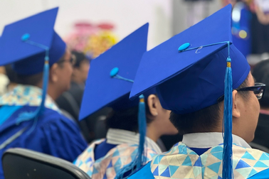 Sinh viên Bách khoa TPHCM "khóc" vì chỗ tốt nghiệp, trường đổi phương án