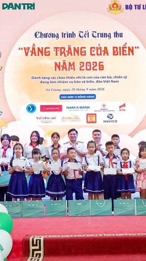 "Vầng trăng của biển" 2026: Ấm áp trung thu nơi đảo xa