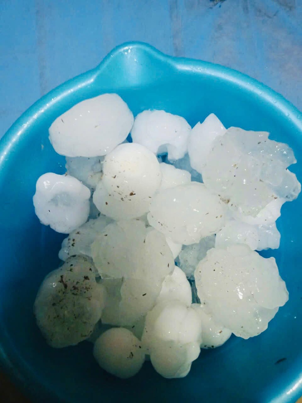 Lào Cai xuất hiện mưa đá - 1 Lào Cai xuất hiện mưa đá - 1