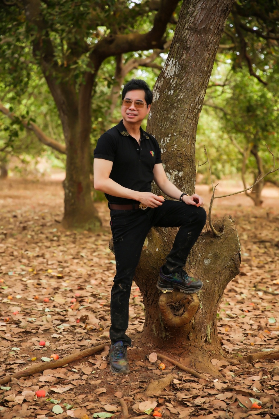 Ngọc Sơn làm nông dân chính hiệu trong khu vườn 2 hecta lần đầu tiết lộ - 4 Ngọc Sơn làm nông dân chính hiệu trong khu vườn 2 hecta lần đầu tiết lộ - 4