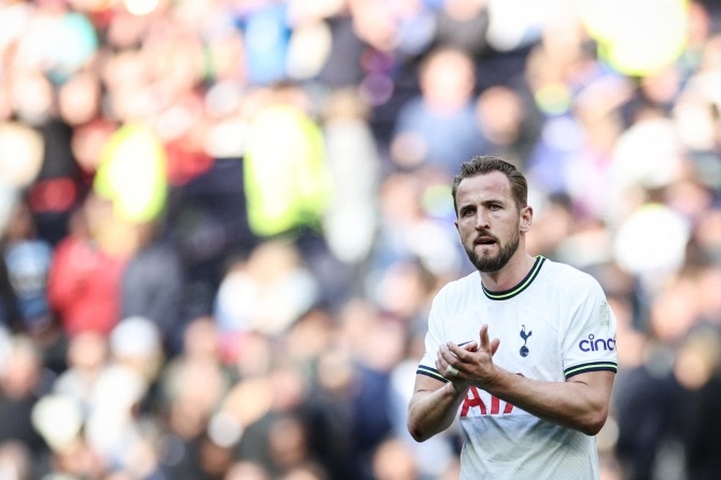 PSG bất ngờ nhắm Harry Kane để thay thế Mbappe - 1 PSG bất ngờ nhắm Harry Kane để thay thế Mbappe - 1