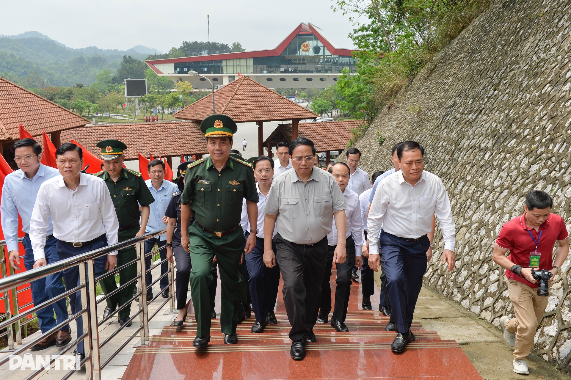 Ngày hoạt động bận rộn của Thủ tướng Phạm Minh Chính tại Lạng Sơn - 5 Ngày hoạt động bận rộn của Thủ tướng Phạm Minh Chính tại Lạng Sơn - 5