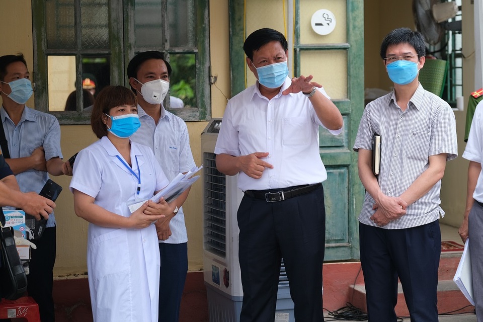 Thứ trưởng Bộ Y tế Đỗ Xuân Tuyên: Chiến lược 5 bước tiếp tục được triển khai nhất quán - 1 Thứ trưởng Bộ Y tế Đỗ Xuân Tuyên: Chiến lược 5 bước tiếp tục được triển khai nhất quán - 1